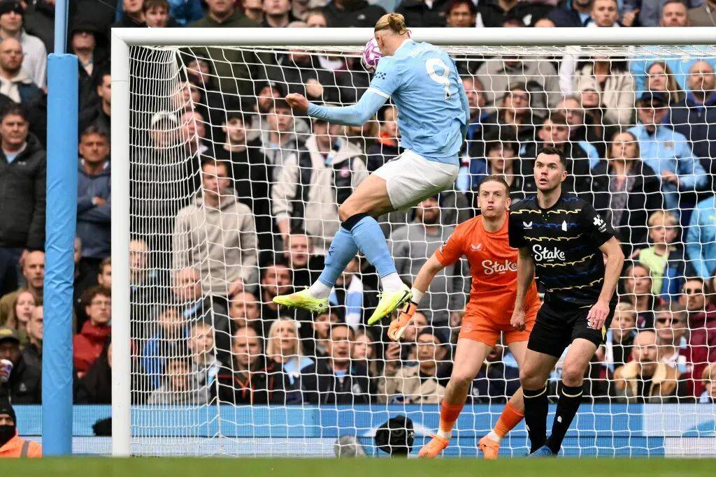 亚冠今晨再迎强敌，曼城更衣室发声，主帅态度：态度坚定，训练强度明显提升的简单介绍